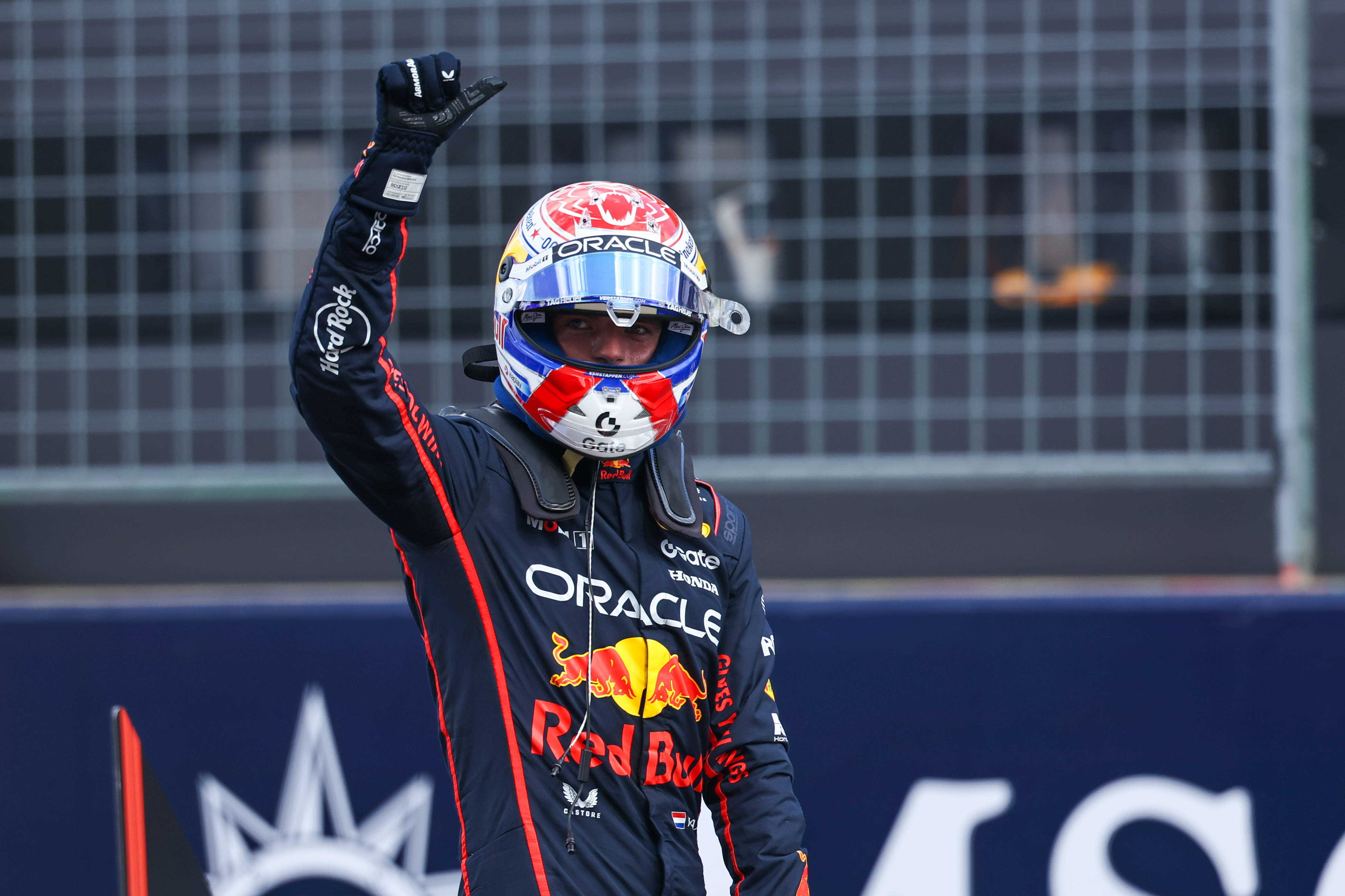 威廉姆斯轻取索伯车队，塞恩斯高光表现